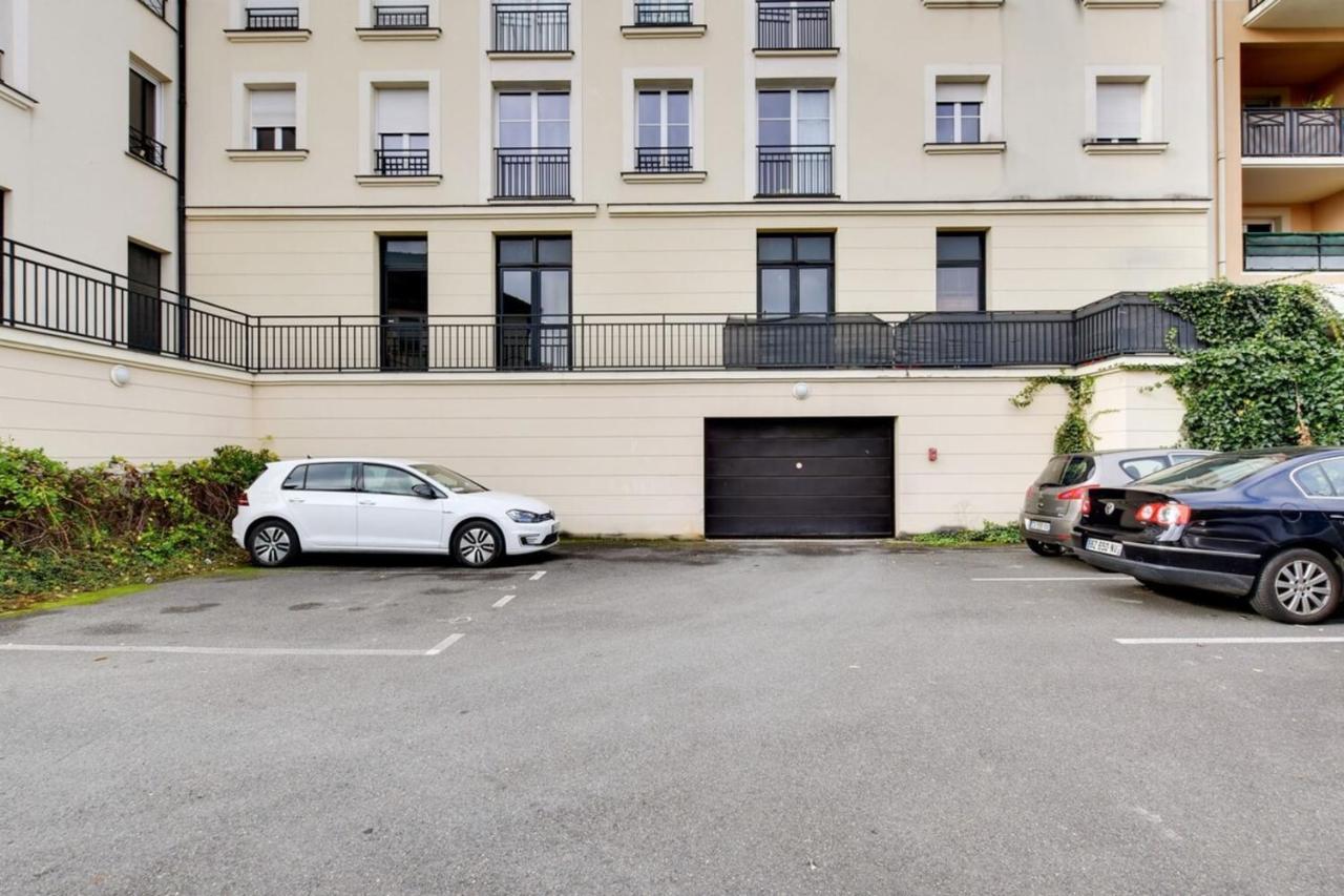 マニー＝ル＝オングルAppart Cosy Quartier Calme Hyper Centre Parkingアパートメント エクステリア 写真